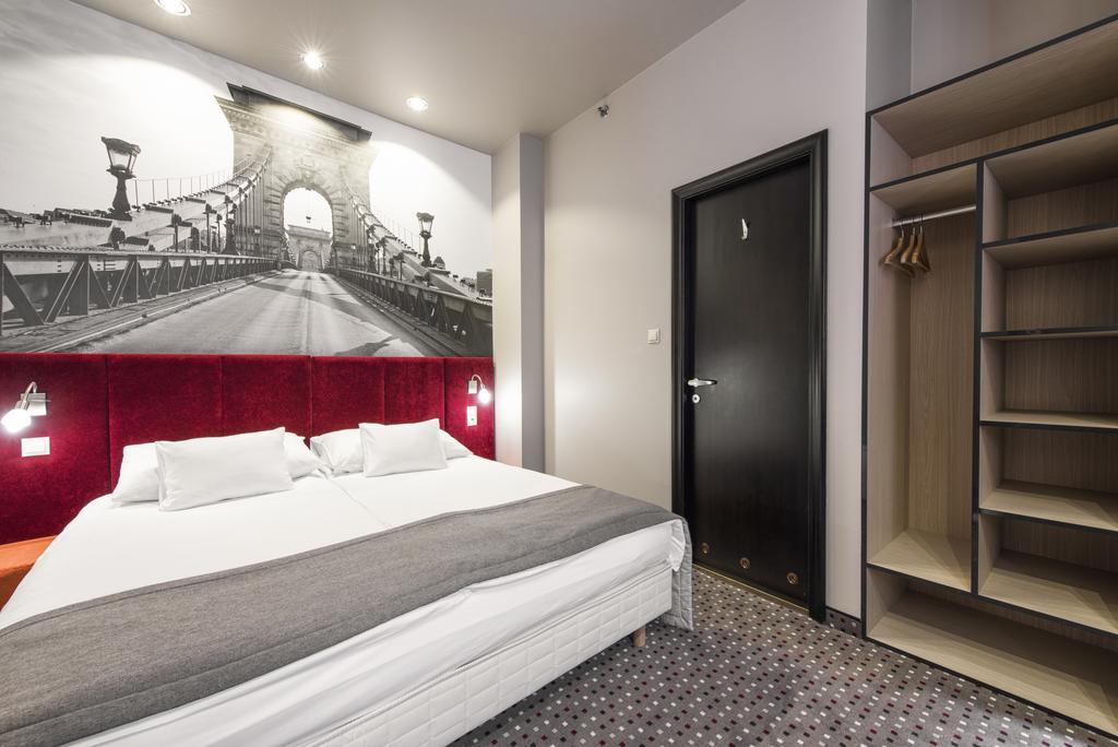 Carat Boutique Hotel Budapest Ruang foto